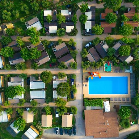 Vacanze Glamping Boutique San Felice del Benaco Dış mekan fotoğraf