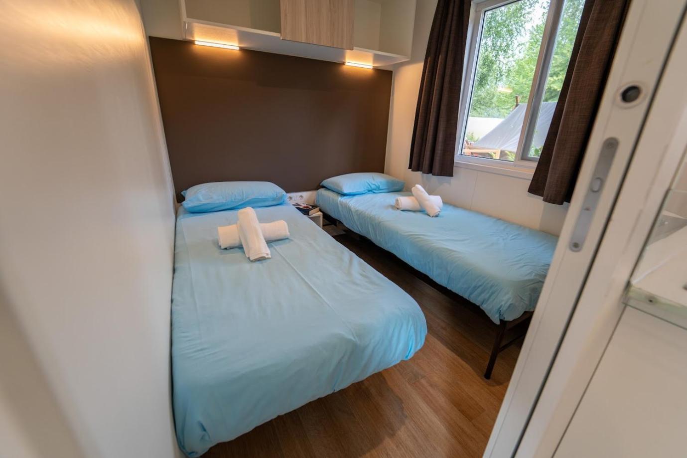 Vacanze Glamping Boutique San Felice del Benaco Oda fotoğraf