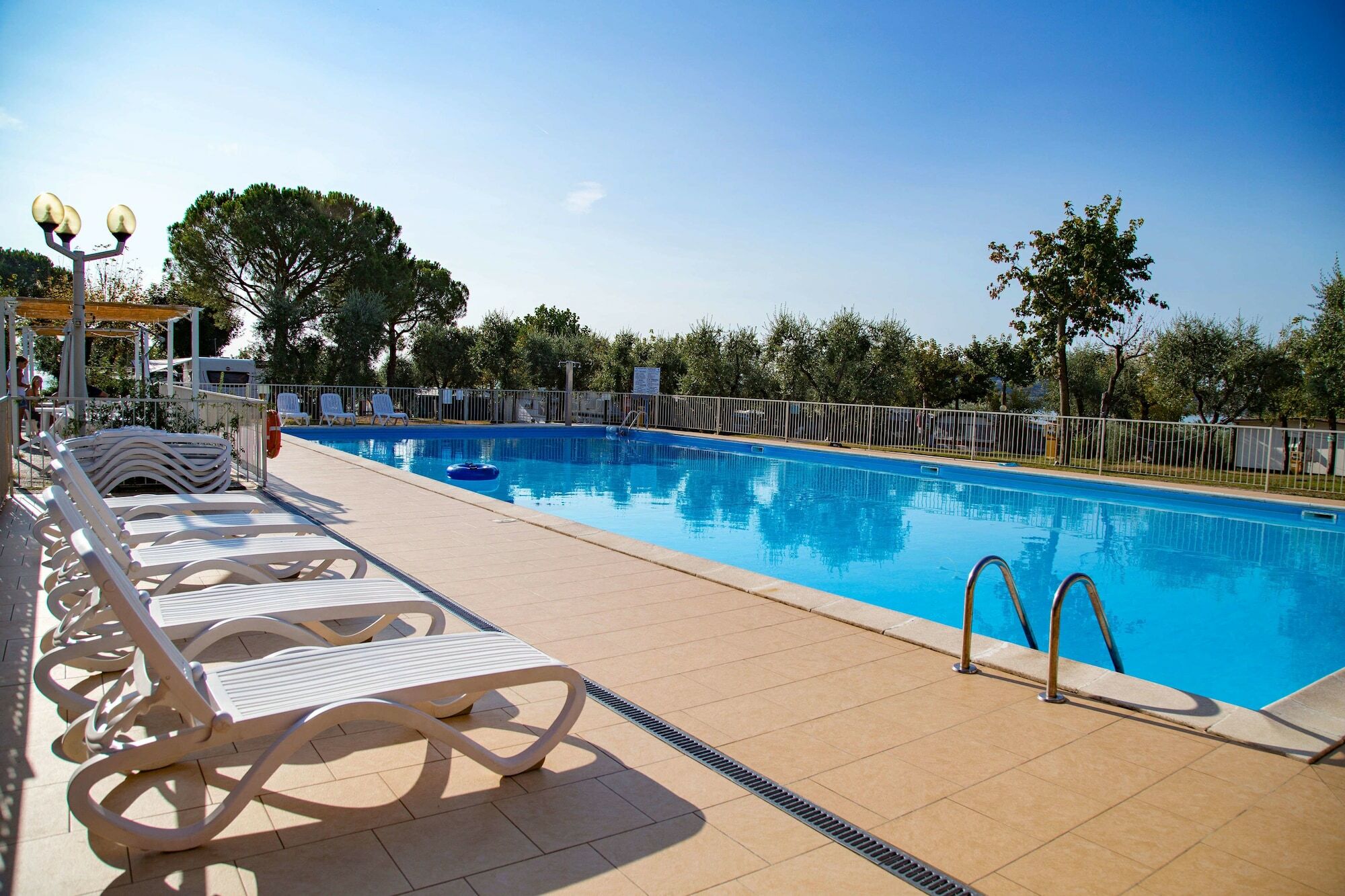 Vacanze Glamping Boutique San Felice del Benaco Dış mekan fotoğraf